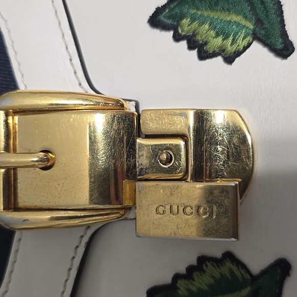 GUCCI SMALL SYLVIE WHITE CALFSKIN SHOULDER BAG - Picture 13 of 17